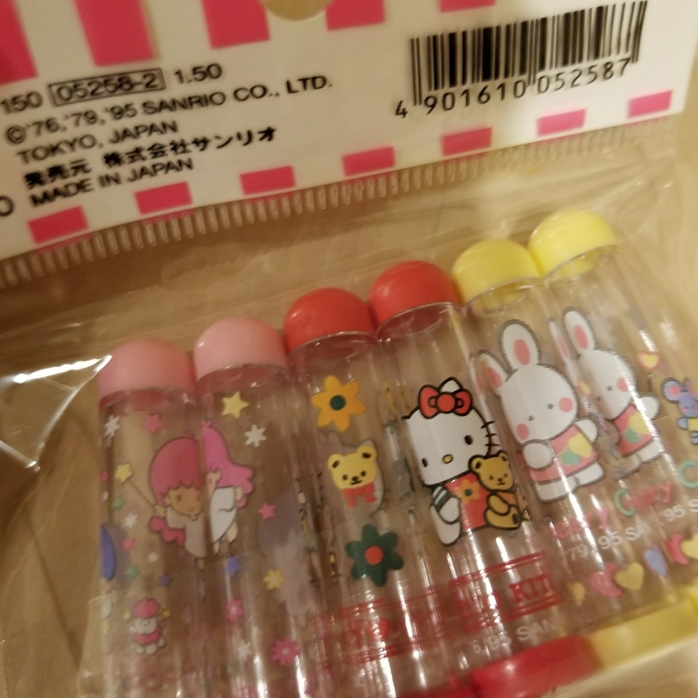 Sanrio vintage assorted pencil caps - Picture 3 of 4